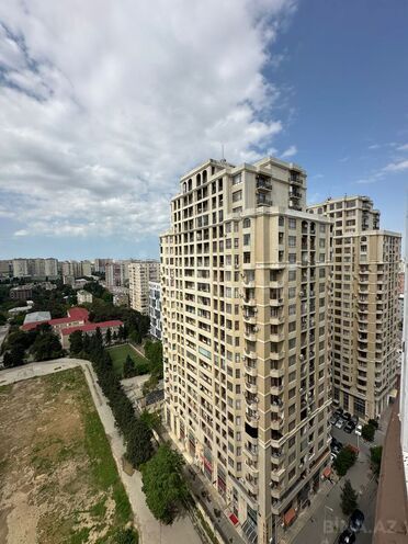 Satılır 4 otaqlı yeni tikili 130 m², İnşaatçılar m., photo 4 from 32