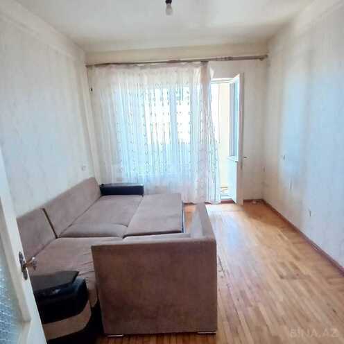 Сдаётся 3-комн. вторичка 120 м², м. Иншаатчылар, photo 1 from 11