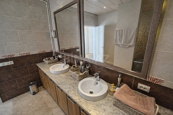 Satılır 5 otaqlı yeni tikili 800 m², 28 May m., photo 19 from 28