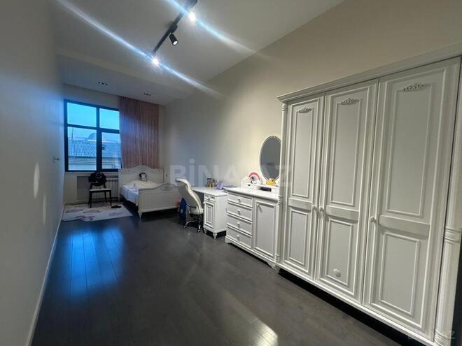 Продаётся 4-комн. новостройка 220 м², м. 28 мая, photo 11 from 26