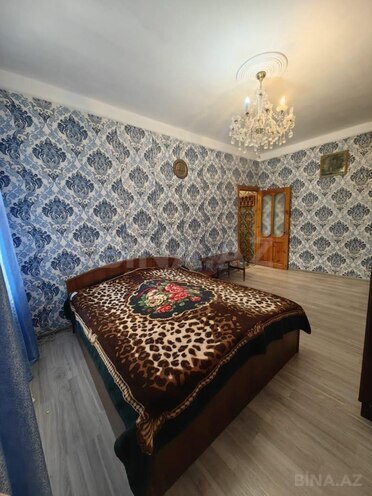 Сдаётся 1-комн. вторичка 40 м², м. Кара Караев, photo 1 from 13