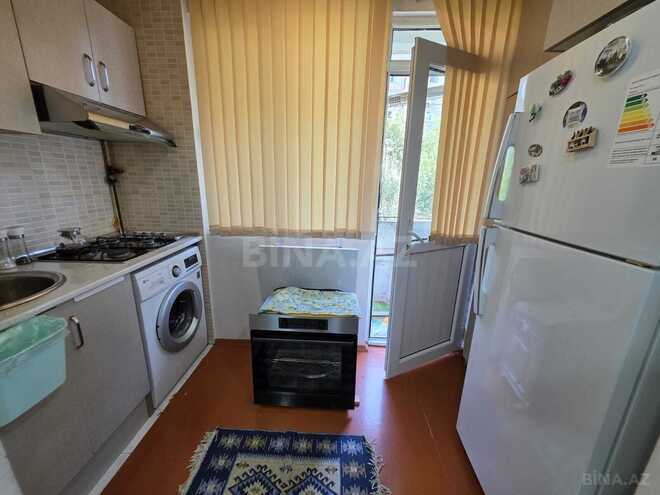 Satılır 2 otaqlı köhnə tikili 65 m², Xətai r., photo 13 from 18