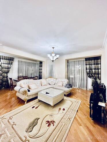 Сдаётся 4-комн. новостройка 145 м², м. Ичеришехер, photo 3 from 16