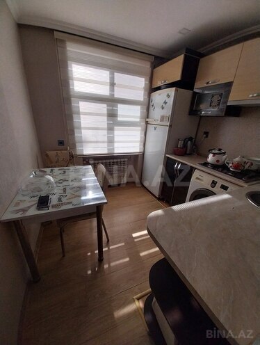 Продаётся 3-комн. вторичка 80 м², м. Иншаатчылар, photo 6 from 12