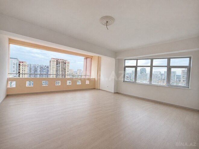 Продаётся 3-комн. новостройка 125 м², м. Иншаатчылар, photo 3 from 17