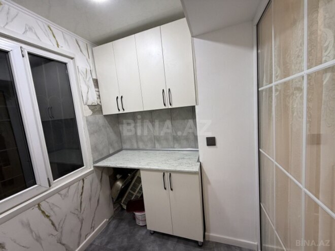 Продаётся 2-комн. вторичка 40 м², м. Нефтчиляр, photo 5 from 12