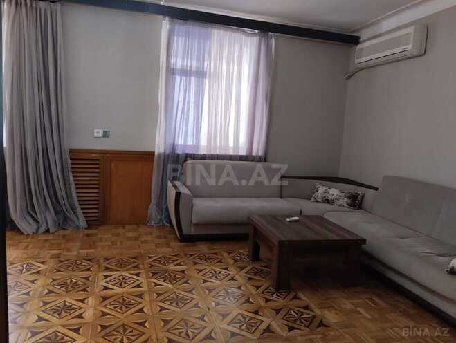İcarəyə verilir 3 otaqlı köhnə tikili 100 m², Elmlər Akademiyası m., photo 1 from 15