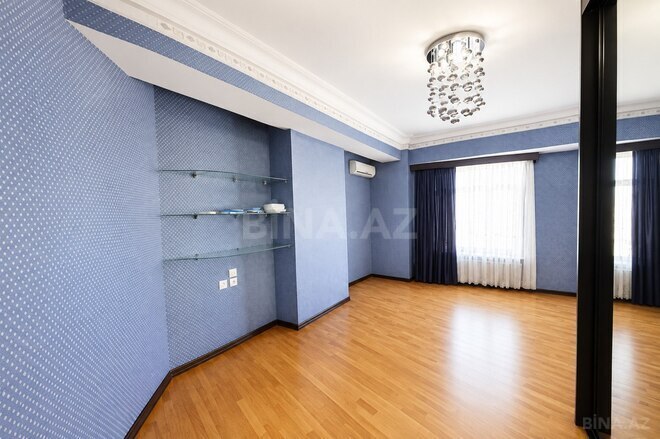 Продаётся 3-комн. новостройка 160 м², м. Элмляр Академиясы, photo 5 from 11