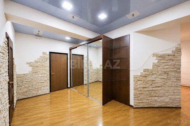 Продаётся 3-комн. новостройка 160 м², м. Элмляр Академиясы, photo 8 from 11