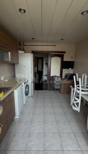 Продаётся 3-комн. вторичка 80 м², м. Ази Асланов, photo 7 from 12