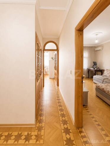 Satılır 2 otaqlı köhnə tikili 70 m², Nəsimi m., photo 6 from 12