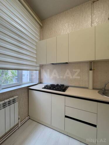Продаётся 2-комн. вторичка 36 м², м. 28 мая, photo 1 from 11
