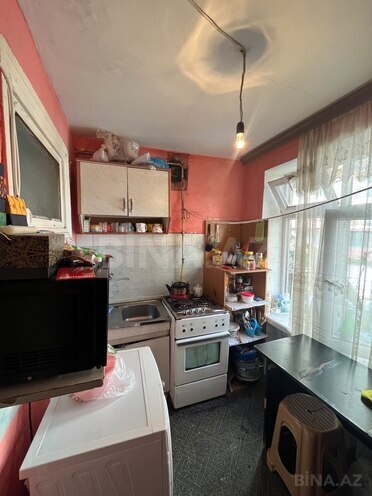 Satılır 2 otaqlı köhnə tikili 50 m², Qara Qarayev m., photo 13 from 14