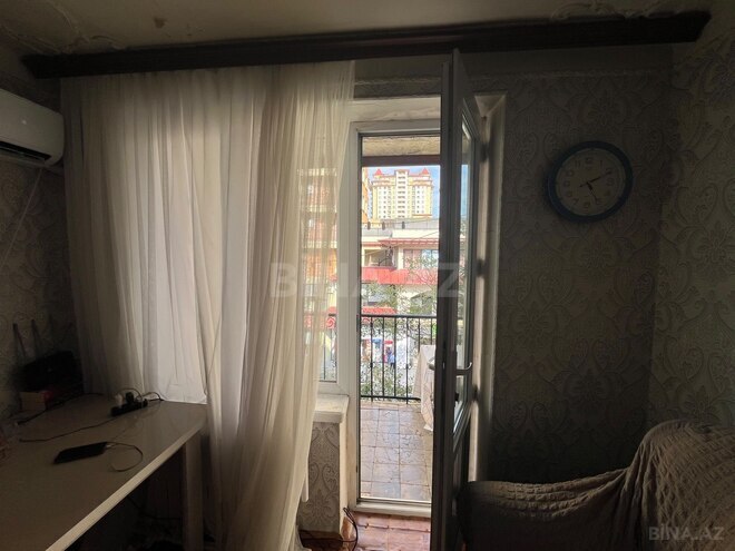 Satılır 2 otaqlı köhnə tikili 50 m², Qara Qarayev m., photo 6 from 14