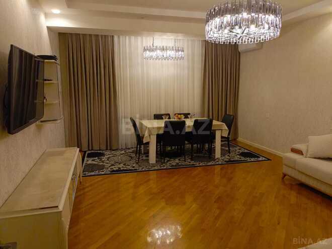 Продаётся 3-комн. новостройка 110 м², Ясамальский р., photo 14 from 19