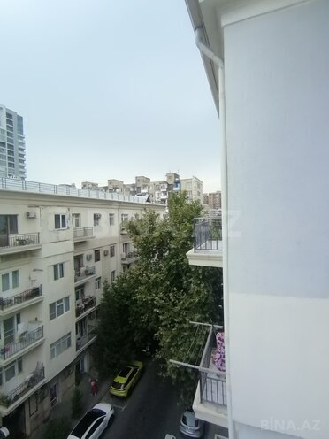İcarəyə verilir 2 otaqlı köhnə tikili 60 m², 28 May m., photo 13 from 16