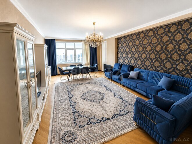 Продаётся 3-комн. новостройка 150 м², м. Элмляр Академиясы, photo 1 from 24
