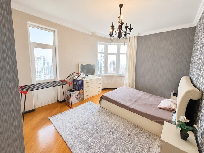 Продаётся 3-комн. новостройка 150 м², м. Элмляр Академиясы, photo 7 from 24