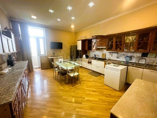 İcarəyə verilir 4 otaqlı yeni tikili 200 m², Nərimanov r., photo 9 from 22