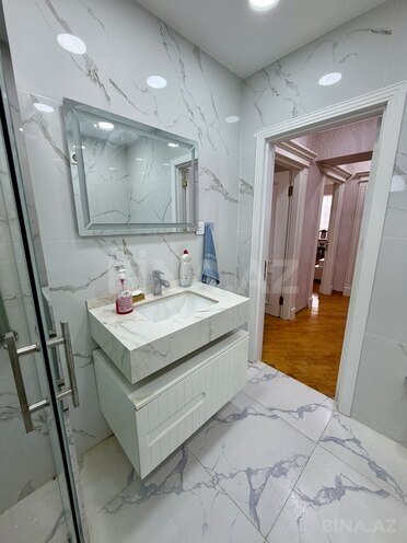 Satılır 2 otaqlı köhnə tikili 72 m², Azadlıq Prospekti m., photo 21 from 23