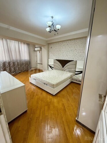 Satılır 2 otaqlı köhnə tikili 72 m², Azadlıq Prospekti m., photo 11 from 23