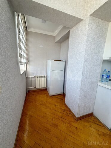 Satılır 2 otaqlı köhnə tikili 72 m², Azadlıq Prospekti m., photo 17 from 23