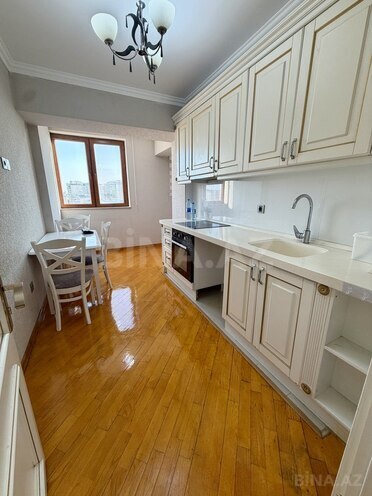 Satılır 2 otaqlı köhnə tikili 72 m², Azadlıq Prospekti m., photo 15 from 23