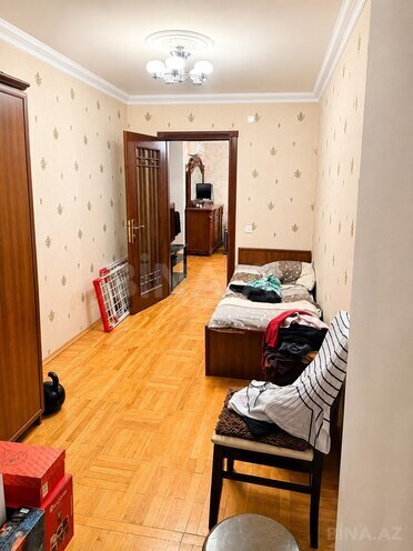 Продаётся 3-комн. вторичка 70 м², м. 20 января, photo 5 from 12