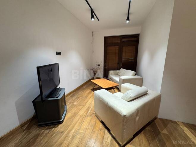 Сдаётся 3-комн. вторичка 80 м², м. Элмляр Академиясы, photo 3 from 17