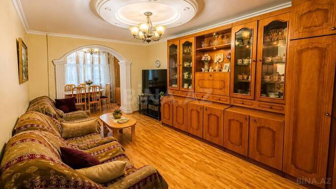 İcarəyə verilir 3 otaqlı köhnə tikili 95 m², Nizami m., photo 3 from 15