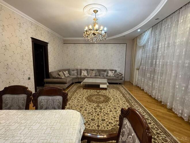 Продаётся 3-комн. новостройка 140 м², м. Иншаатчылар, photo 1 from 13