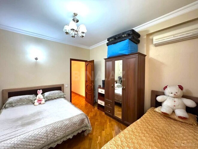 Продаётся 3-комн. новостройка 125 м², м. Иншаатчылар, photo 7 from 26