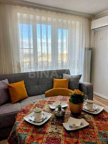 İcarəyə verilir 1 otaqlı köhnə tikili 40 m², Bayıl q., photo 3 from 13