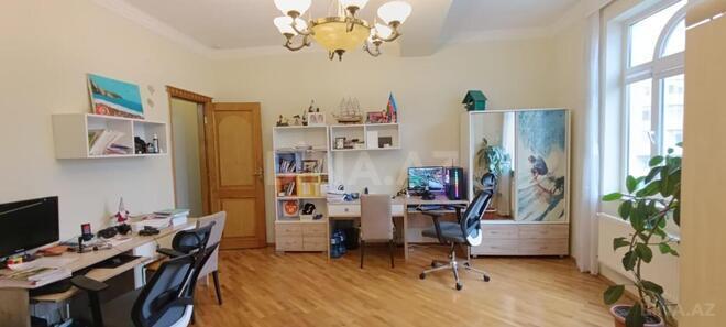 Satılır 4 otaqlı yeni tikili 202 m², Nizami m., photo 7 from 21