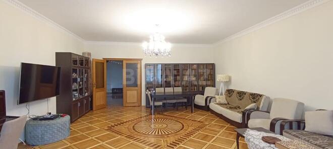 Satılır 4 otaqlı yeni tikili 202 m², Nizami m., photo 3 from 21