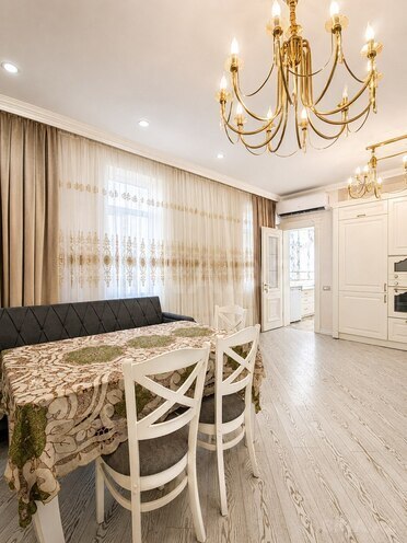Сдаётся 3-комн. новостройка 95 м², м. 8 ноября, photo 4 from 22