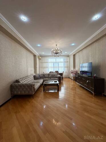 Продаётся 3-комн. новостройка 101 м², м. Ази Асланов, photo 1 from 25