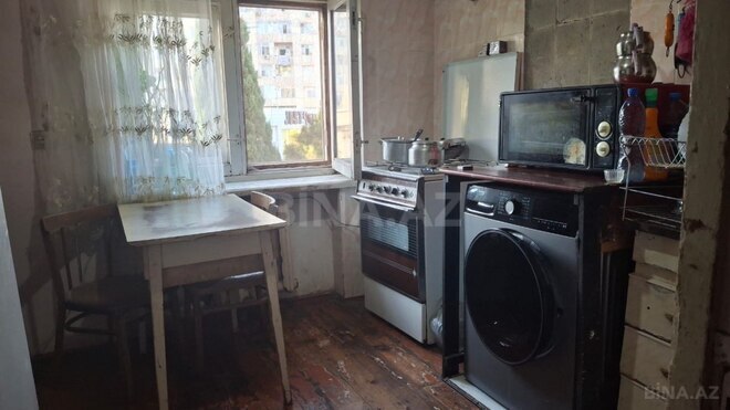 Продаётся 4-комн. вторичка 90 м², м. Кара Караев, photo 9 from 17