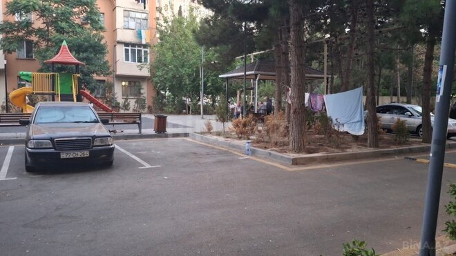 Продаётся 4-комн. вторичка 90 м², м. Кара Караев, photo 4 from 17
