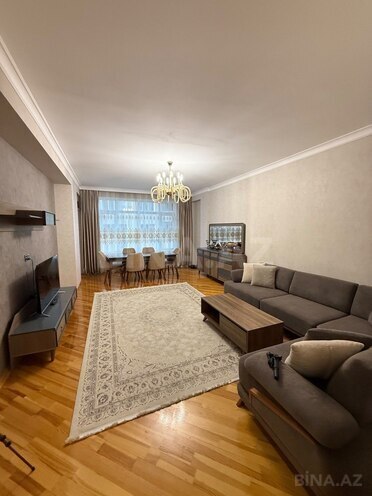 Satılır 3 otaqlı yeni tikili 145 m², İnşaatçılar m., photo 3 from 17