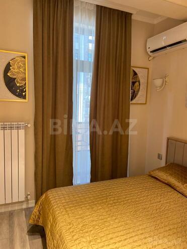 Сдаётся 1-комн. новостройка 30 м², м. Низами, photo 8 from 12