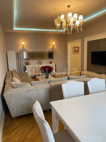 Сдаётся 2-комн. новостройка 105 м², м. 8 ноября, photo 4 from 18