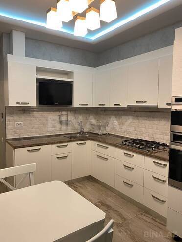 Сдаётся 2-комн. новостройка 105 м², м. 8 ноября, photo 9 from 18