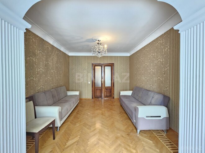 Satılır 3 otaqlı köhnə tikili 90 m², 8-ci mikrorayon q., photo 16 from 27