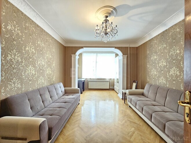 Satılır 3 otaqlı köhnə tikili 90 m², 8-ci mikrorayon q., photo 13 from 27