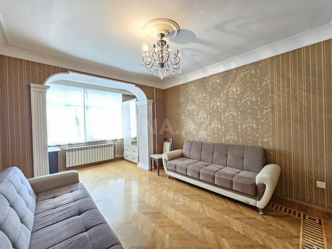 Satılır 3 otaqlı köhnə tikili 90 m², 8-ci mikrorayon q., photo 14 from 27