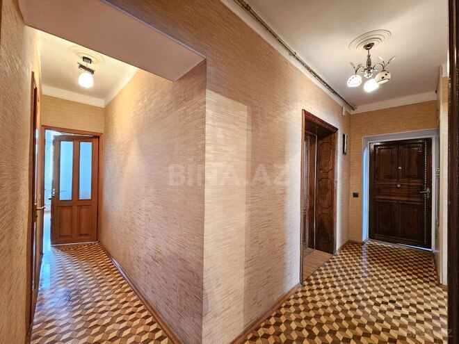 Satılır 3 otaqlı köhnə tikili 90 m², 8-ci mikrorayon q., photo 18 from 27