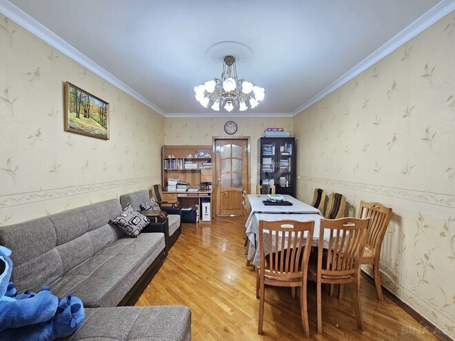 Satılır 3 otaqlı köhnə tikili 75 m², Gənclik m., photo 3 from 22