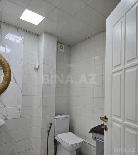 Satılır 4 otaqlı köhnə tikili 130 m², Sahil m., photo 16 from 17
