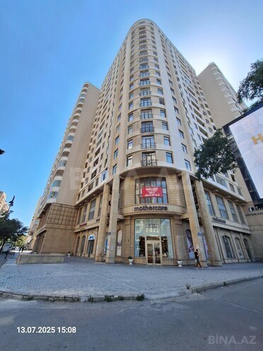 Продаётся 2-комн. новостройка 91 м², м. Элмляр Академиясы, photo 1 from 29